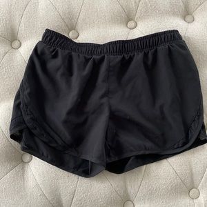 Old navy athletic lack shorts size X-Large 14 girls